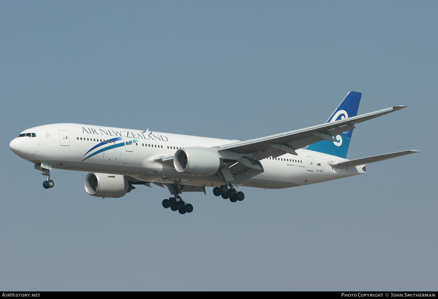Aircraft Photo of ZK-OKC | Boeing 777-219/ER | Air New Zealand | AirHistory.net #239471