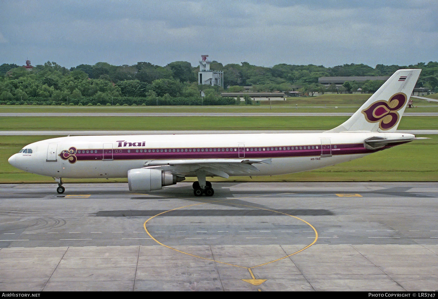 Aircraft Photo of HS-TAE | Airbus A300B4-601 | Thai Airways International | AirHistory.net #239593