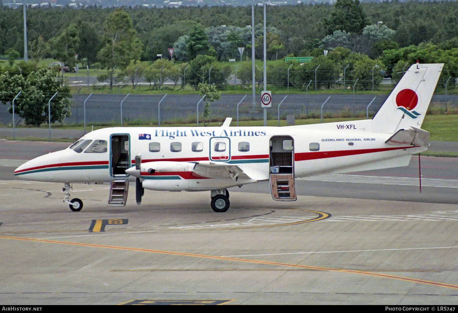 Aircraft Photo of VH-XFL | Embraer EMB-110P2 Bandeirante | Flight West Airlines | AirHistory.net #239611
