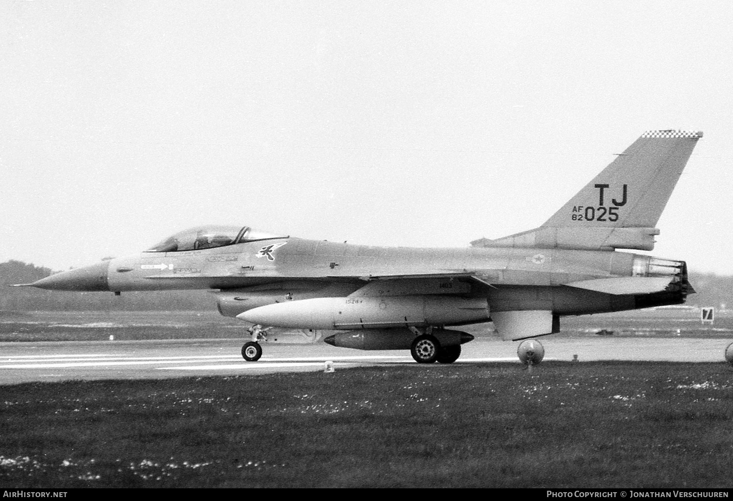 Aircraft Photo of 82-1025 / AF82-025 | General Dynamics F-16A Fighting Falcon | USA - Air Force | AirHistory.net #239627