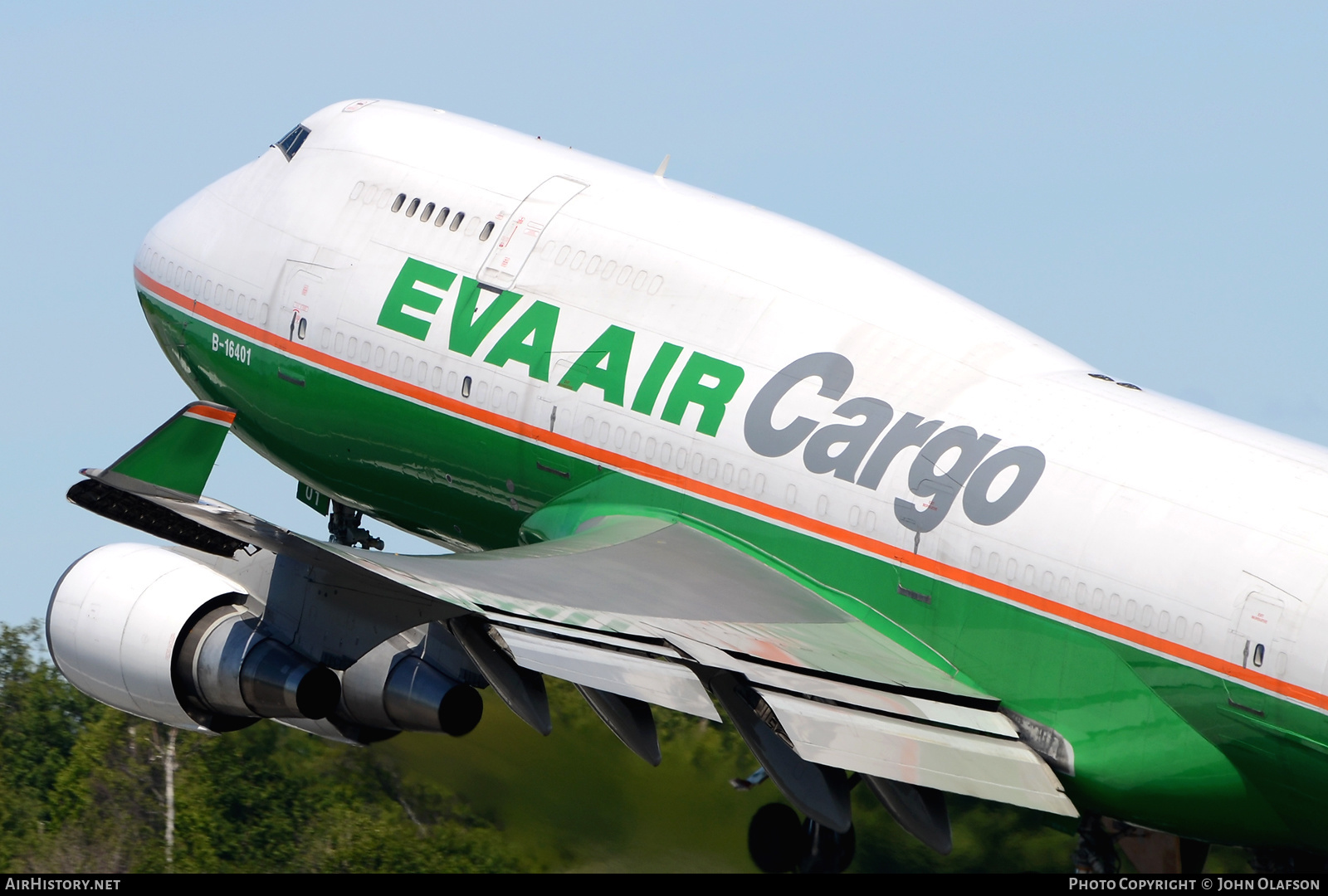 Aircraft Photo of B-16401 | Boeing 747-45E(BDSF) | EVA Air Cargo | AirHistory.net #239669