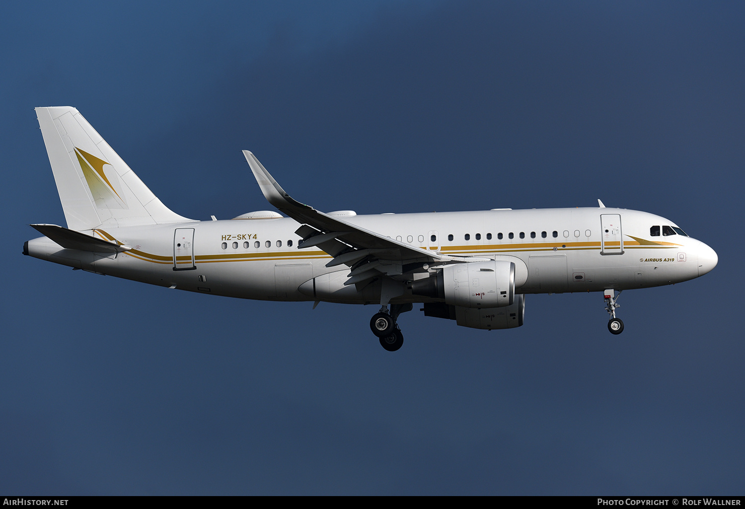 Aircraft Photo of HZ-SKY4 | Airbus ACJ319 (A319-115/CJ) | Sky Prime Aviation Services | AirHistory.net #239737