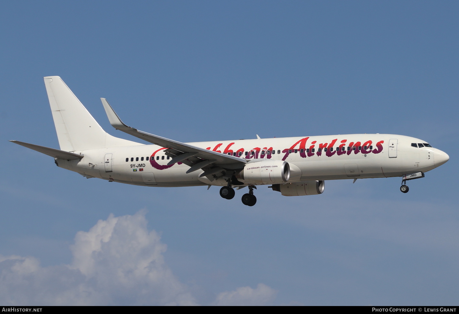 Aircraft Photo of 9Y-JMD | Boeing 737-8Q8 | Caribbean Airlines | AirHistory.net #239889