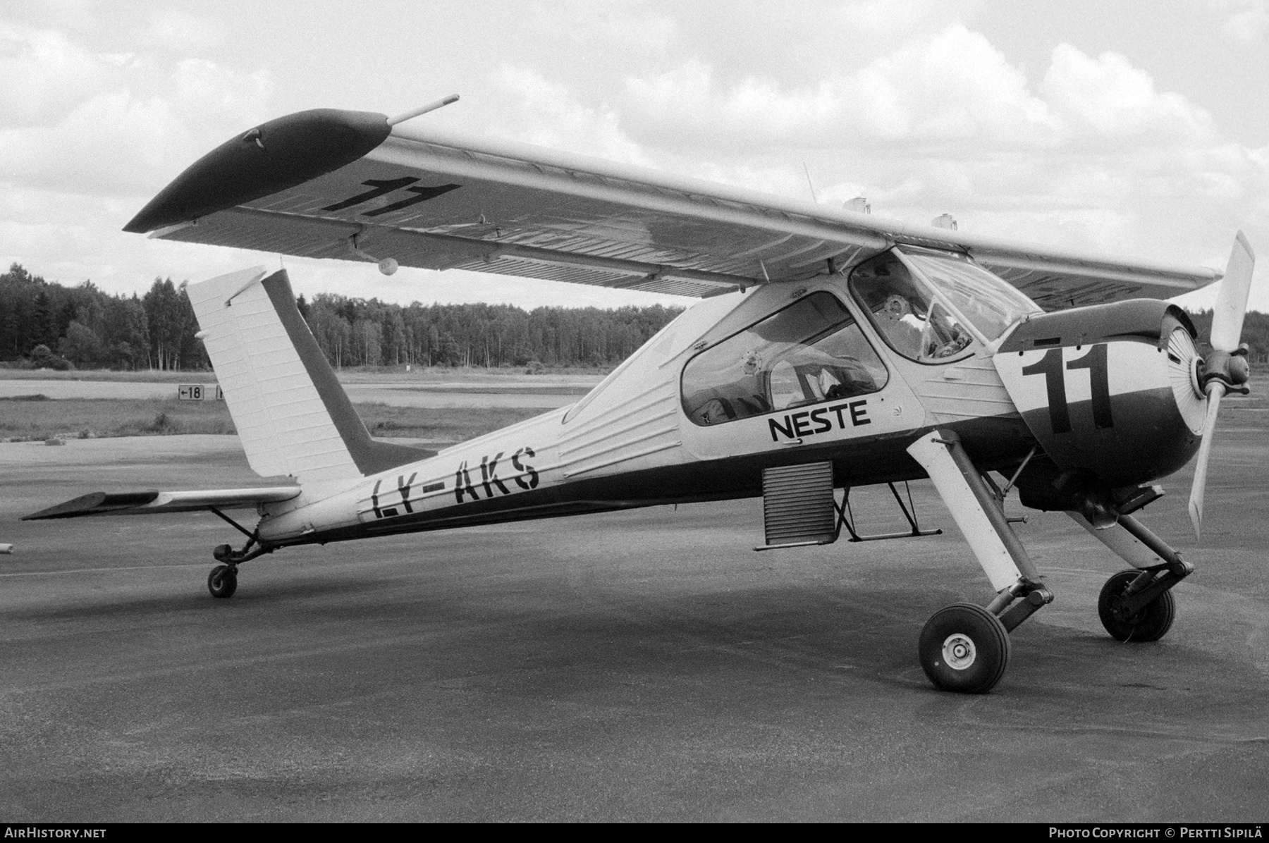 Aircraft Photo of LY-AKS | PZL-Okecie PZL-104 Wilga 35A | AirHistory.net #239914