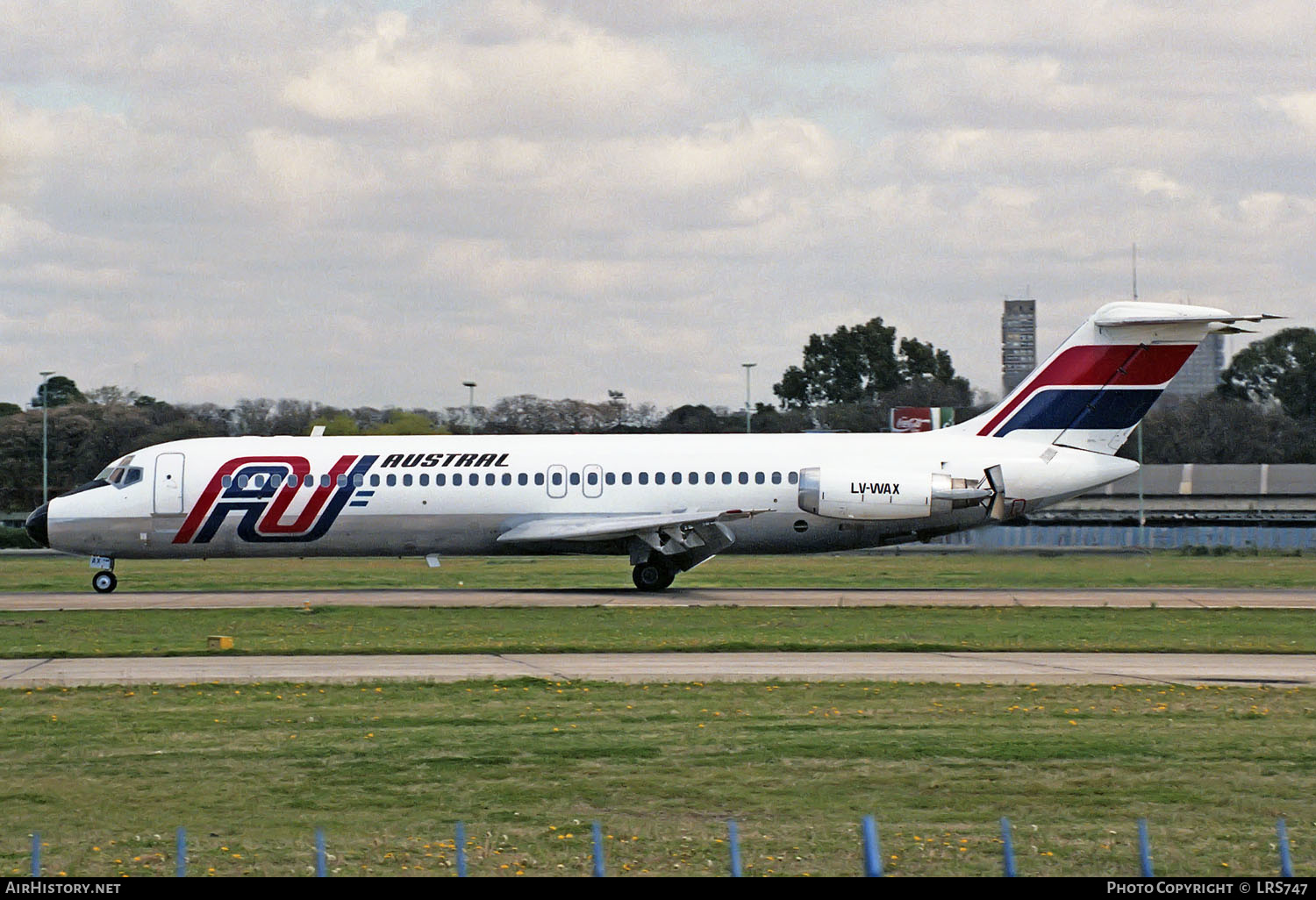 Aircraft Photo of LV-WAX | McDonnell Douglas DC-9-32 | Austral Líneas Aéreas | AirHistory.net #239941