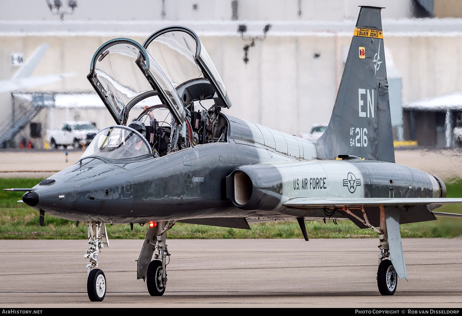 Aircraft Photo of 64-13216 / AF64-216 | Northrop T-38C Talon | USA - Air Force | AirHistory.net #240077