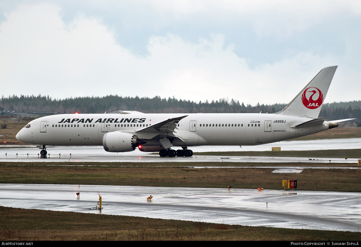 Aircraft Photo of JA868J | Boeing 787-9 Dreamliner | Japan Airlines - JAL | AirHistory.net #240083