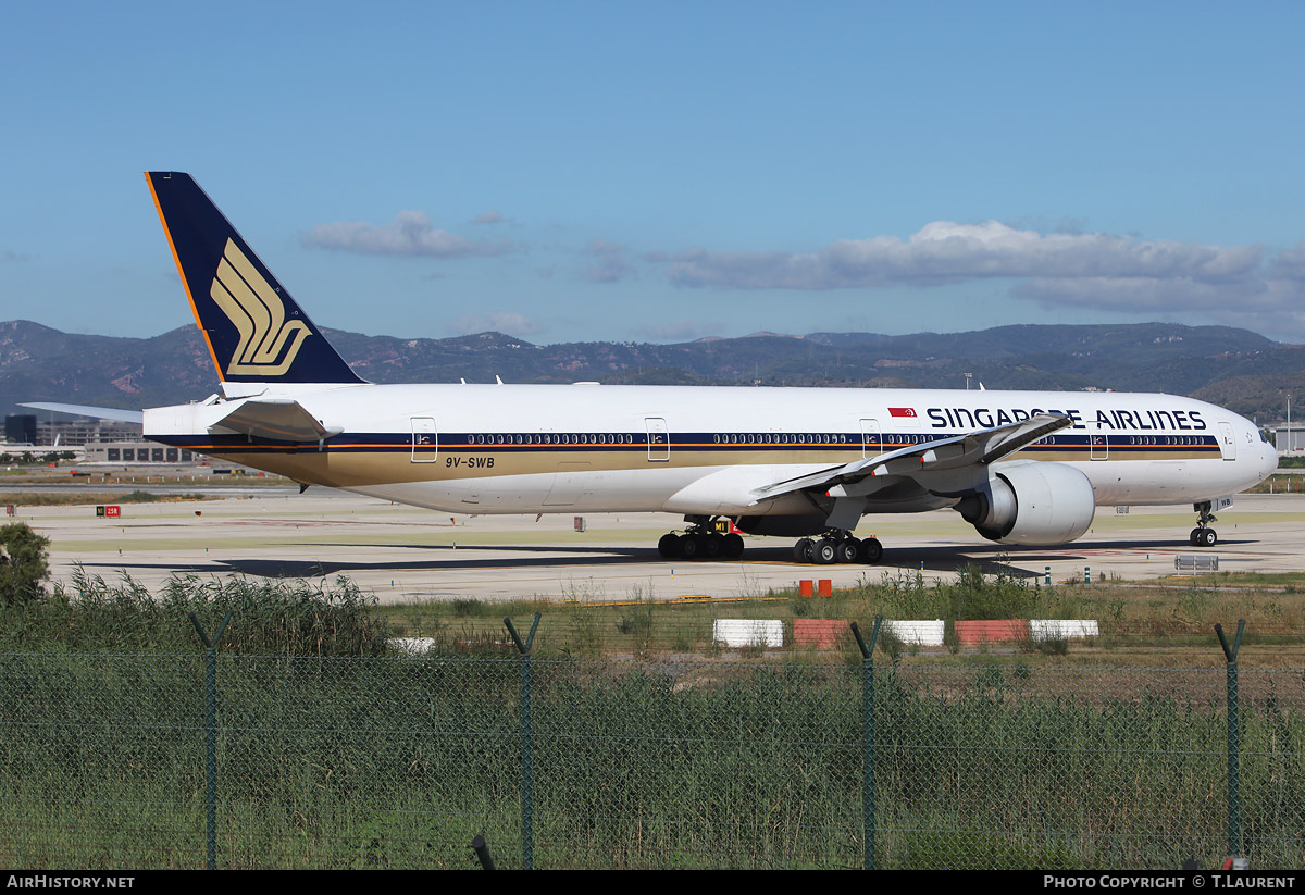Aircraft Photo of 9V-SWB | Boeing 777-312/ER | Singapore Airlines | AirHistory.net #240126