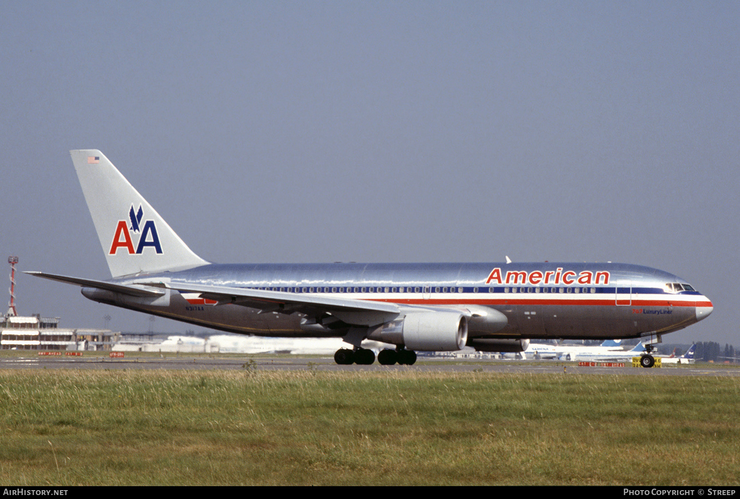 Aircraft Photo of N317AA | Boeing 767-223(ER) | American Airlines | AirHistory.net #240142