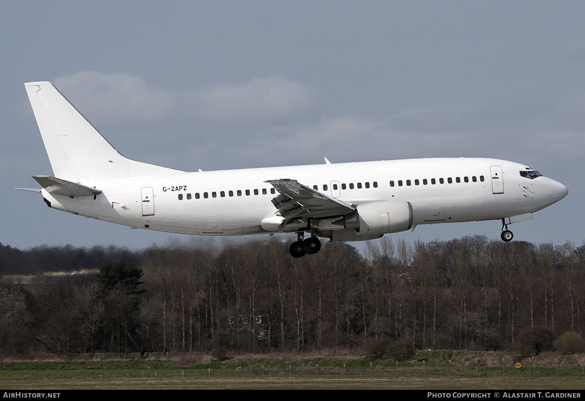 Aircraft Photo of G-ZAPZ | Boeing 737-33A(QC) | AirHistory.net #240221