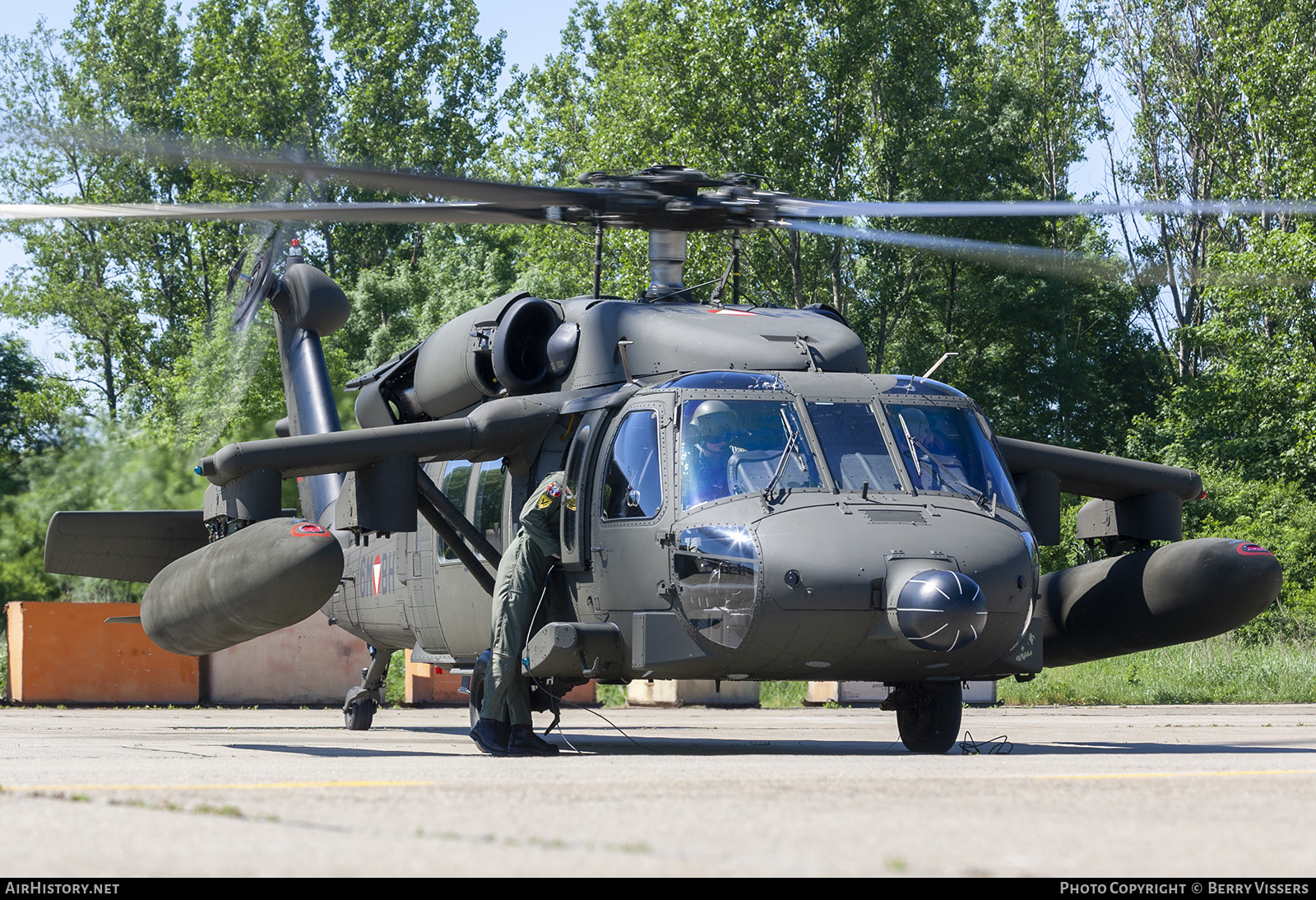 Aircraft Photo of 6M-BH | Sikorsky S-70A-42 Black Hawk | Austria - Air Force | AirHistory.net #240255