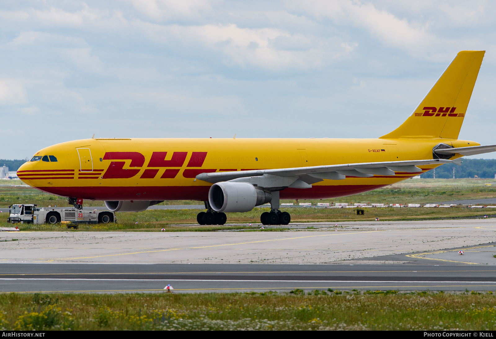 Aircraft Photo of D-AEAF | Airbus A300B4-622R(F) | DHL International | AirHistory.net #240314