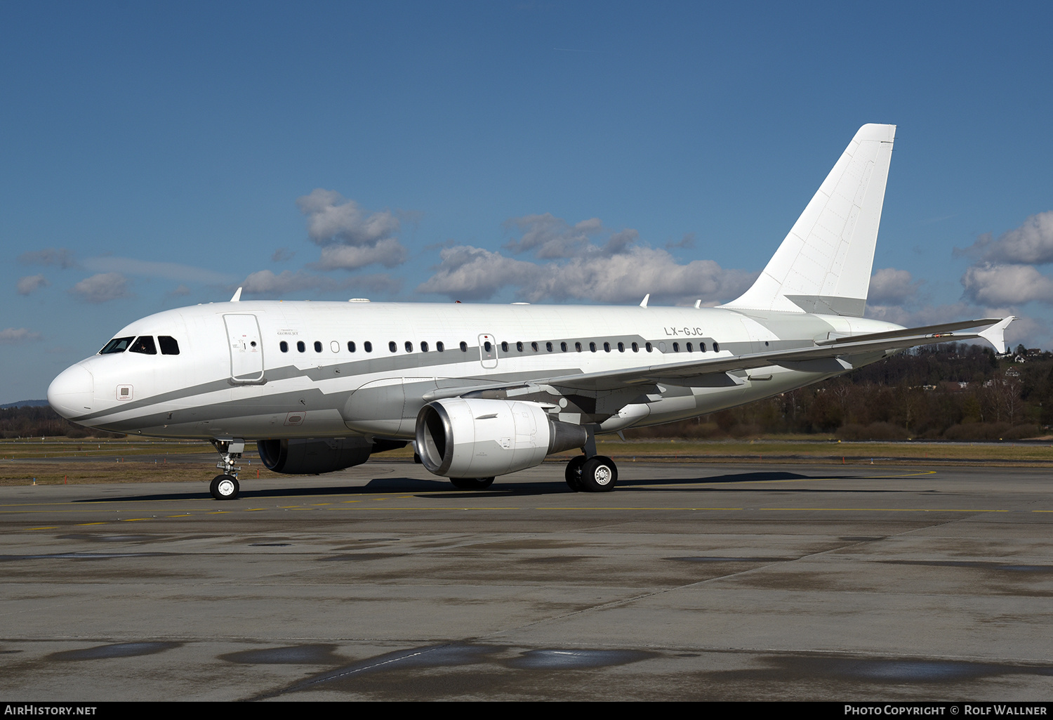 Aircraft Photo of LX-GJC | Airbus ACJ318 (A318-112/CJ) | AirHistory.net #240324
