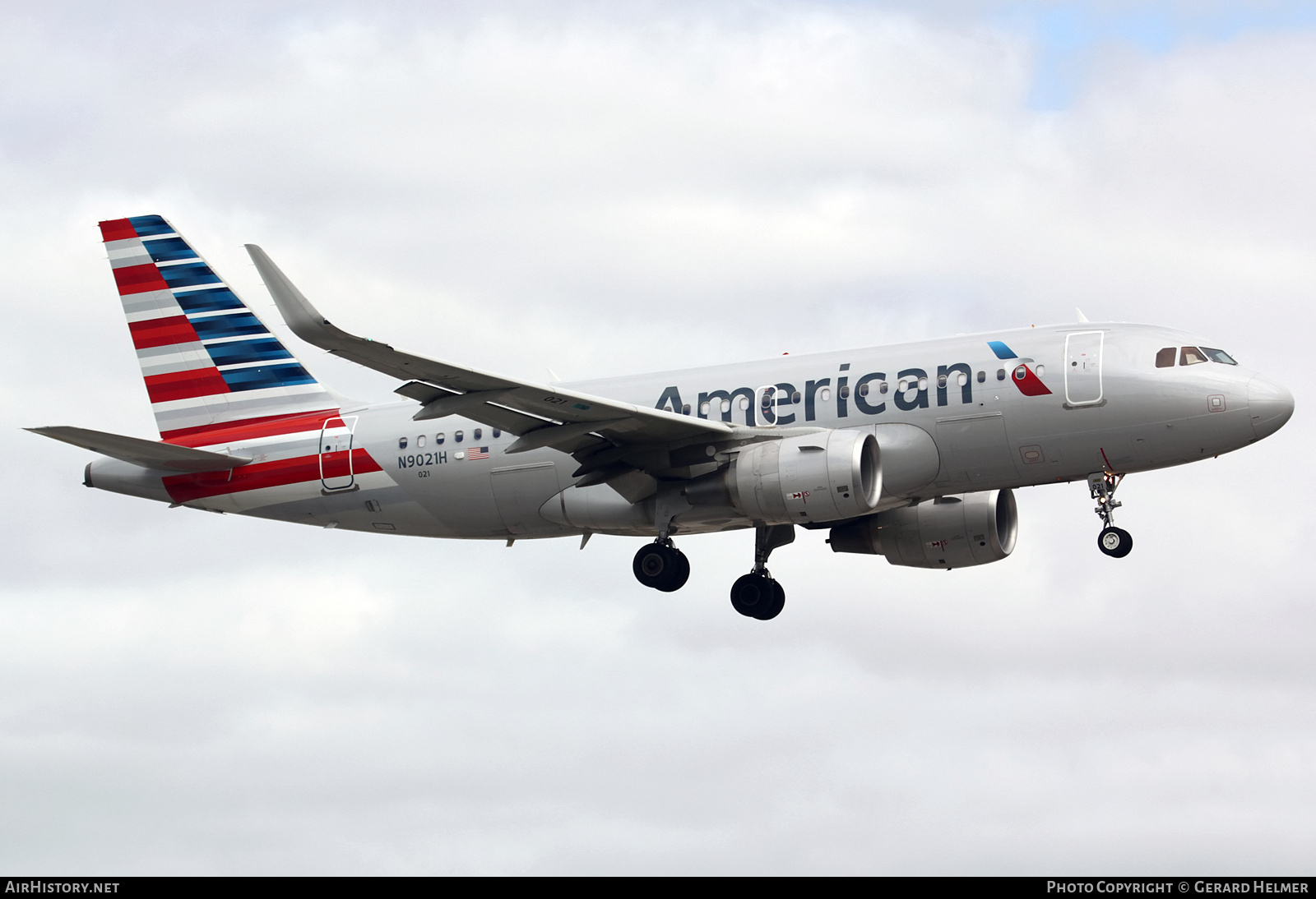 Aircraft Photo of N9021H | Airbus A319-115 | American Airlines | AirHistory.net #240328