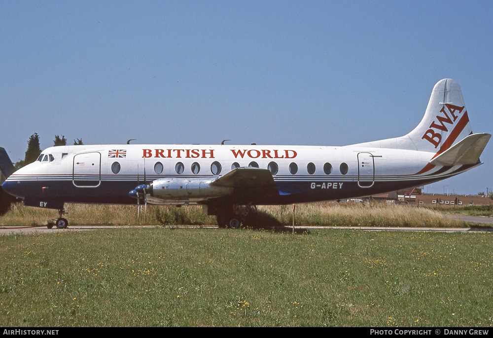Aircraft Photo of G-APEY | Vickers 806 Viscount | British World Airlines | AirHistory.net #240338
