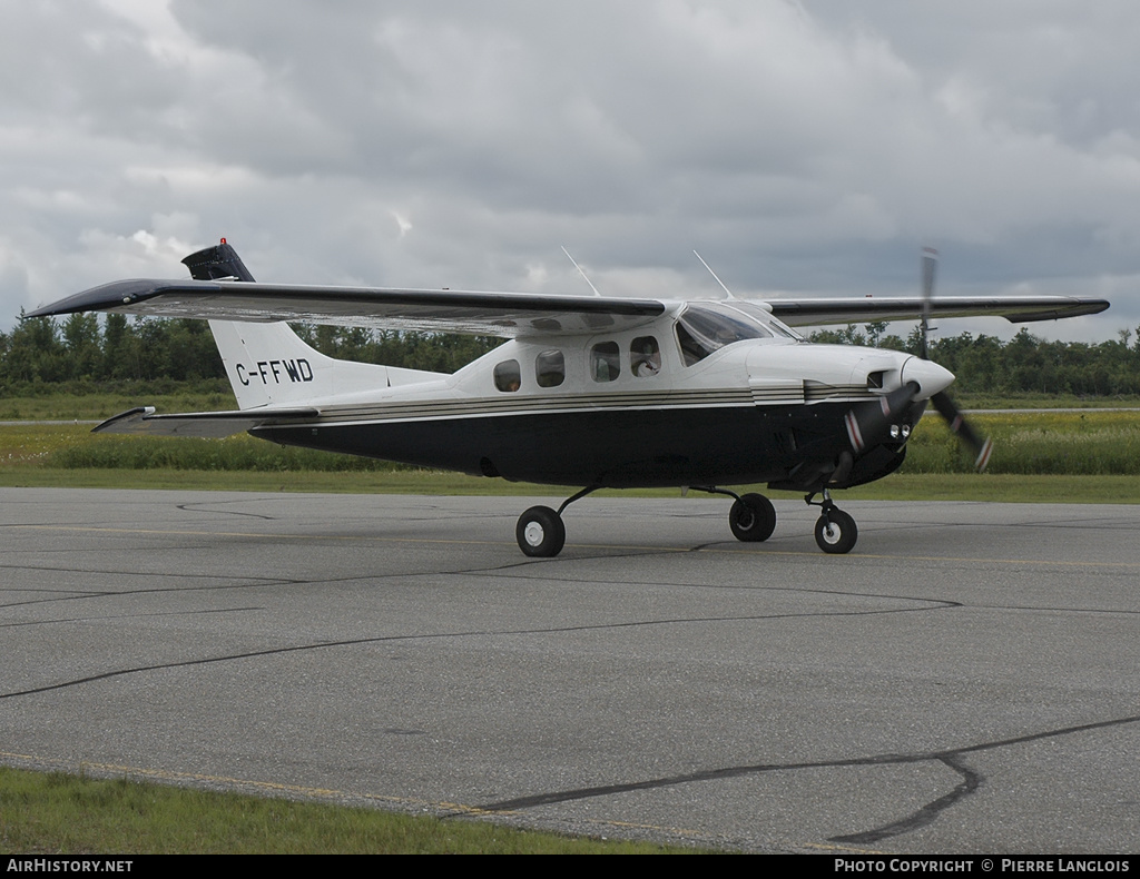 Aircraft Photo of C-FFWD | Cessna P210N Pressurized Centurion | AirHistory.net #240425