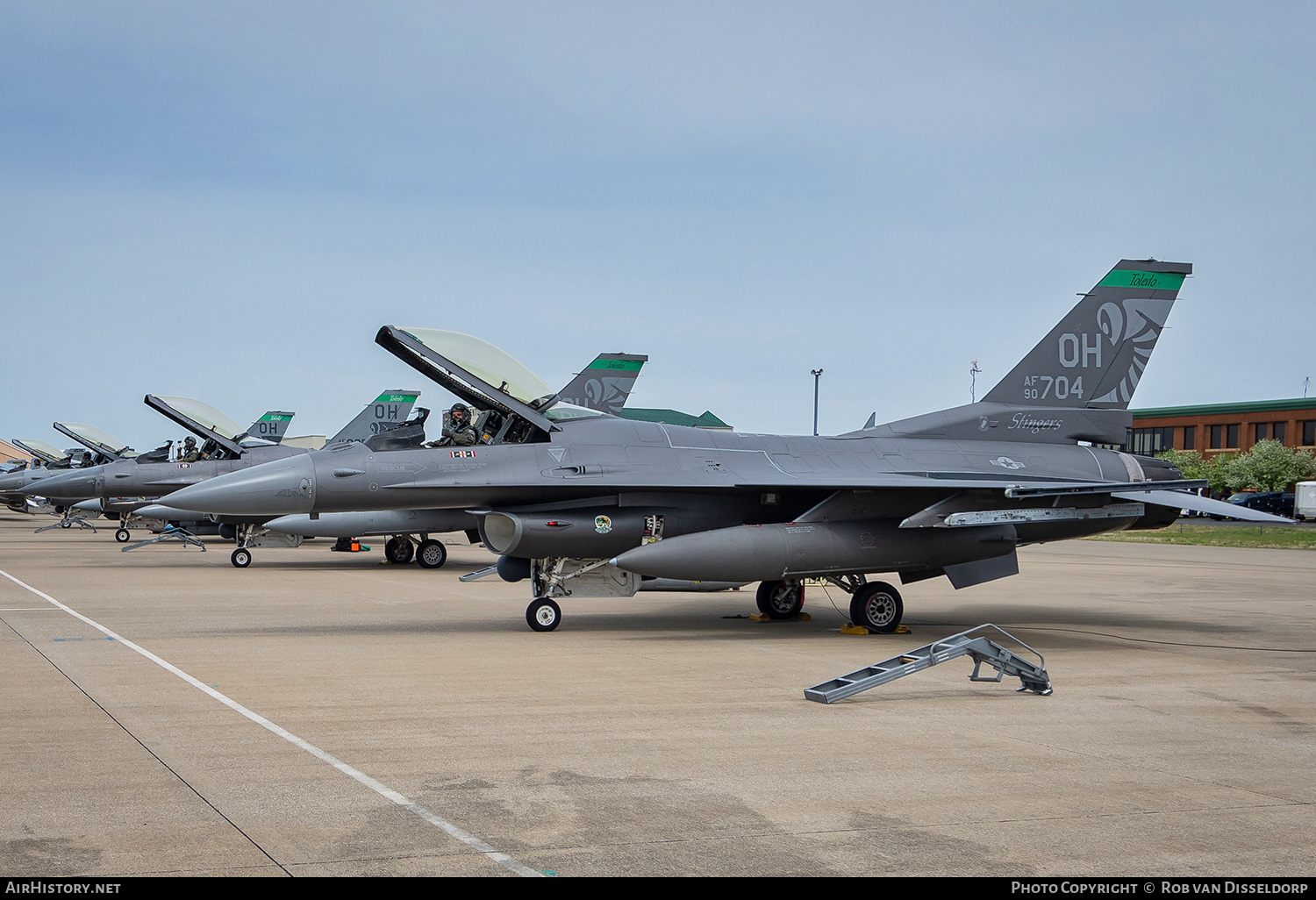 Aircraft Photo of 90-0704 / AF90-704 | General Dynamics F-16C Fighting Falcon | USA - Air Force | AirHistory.net #240492