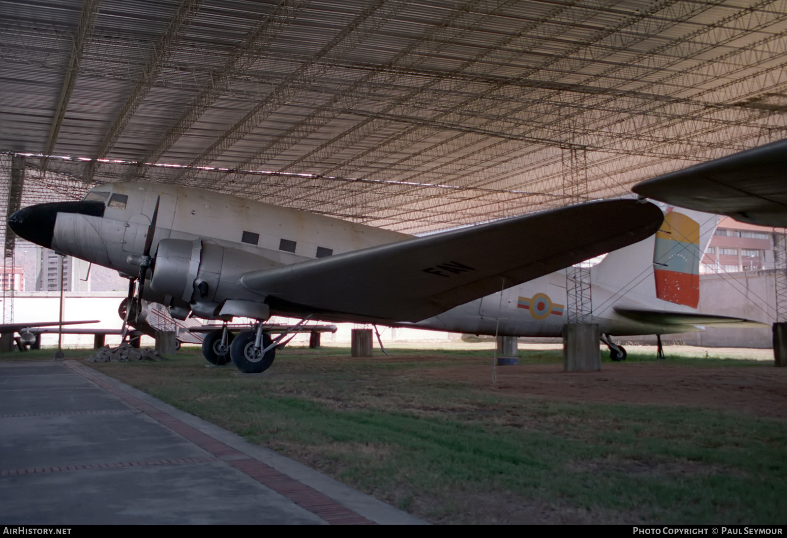 Aircraft Photo of No Reg | Douglas DC-3... | Venezuela - Air Force | AirHistory.net #240523