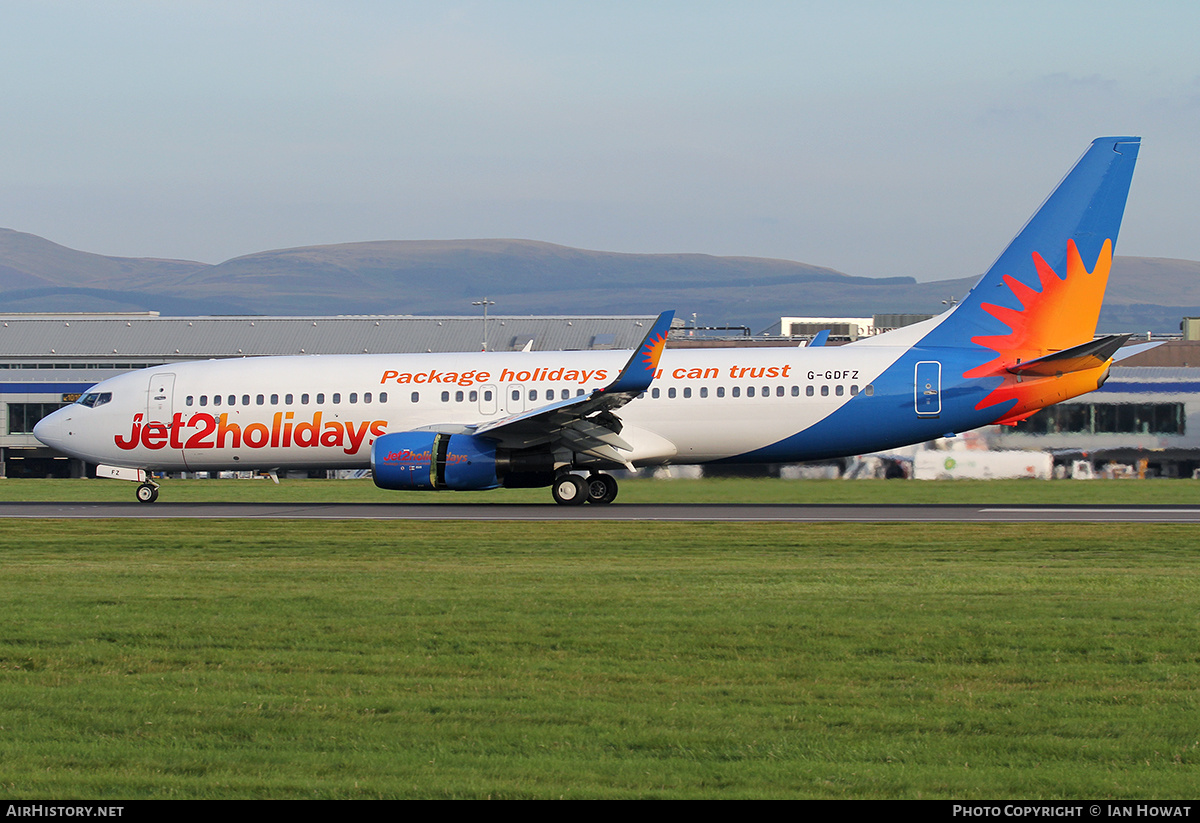 Aircraft Photo of G-GDFZ | Boeing 737-86Q | Jet2 Holidays | AirHistory.net #240558