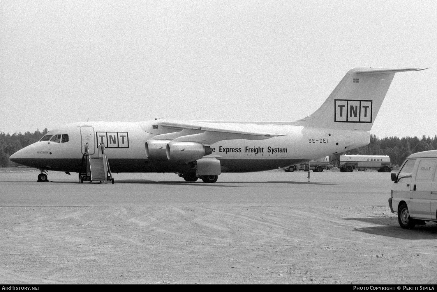 Aircraft Photo of SE-DEI | British Aerospace BAe-146-200QT Quiet Trader | TNT Express | AirHistory.net #240573