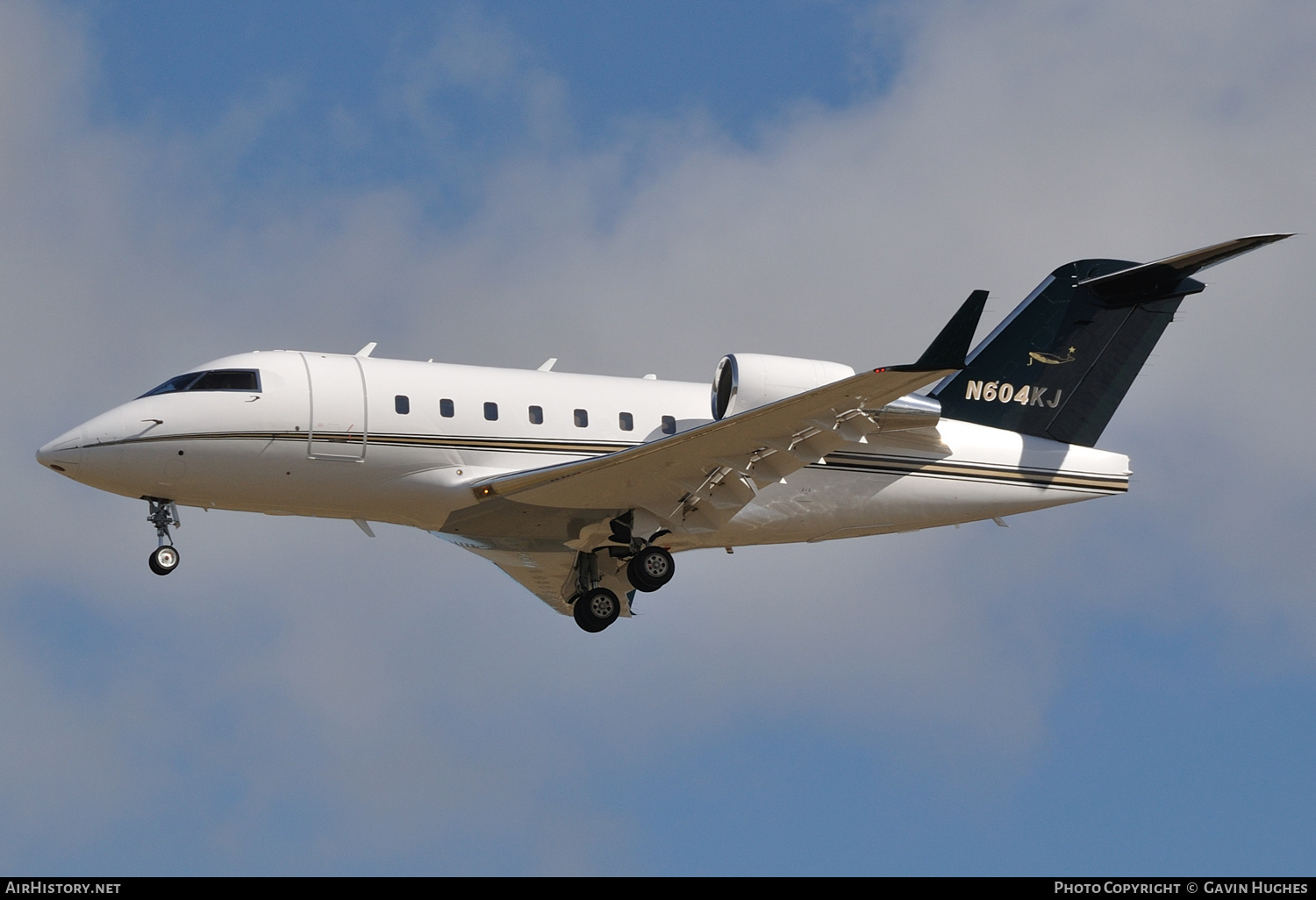 Aircraft Photo of N604KJ | Canadair Challenger 604 (CL-600-2B16) | AirHistory.net #240745