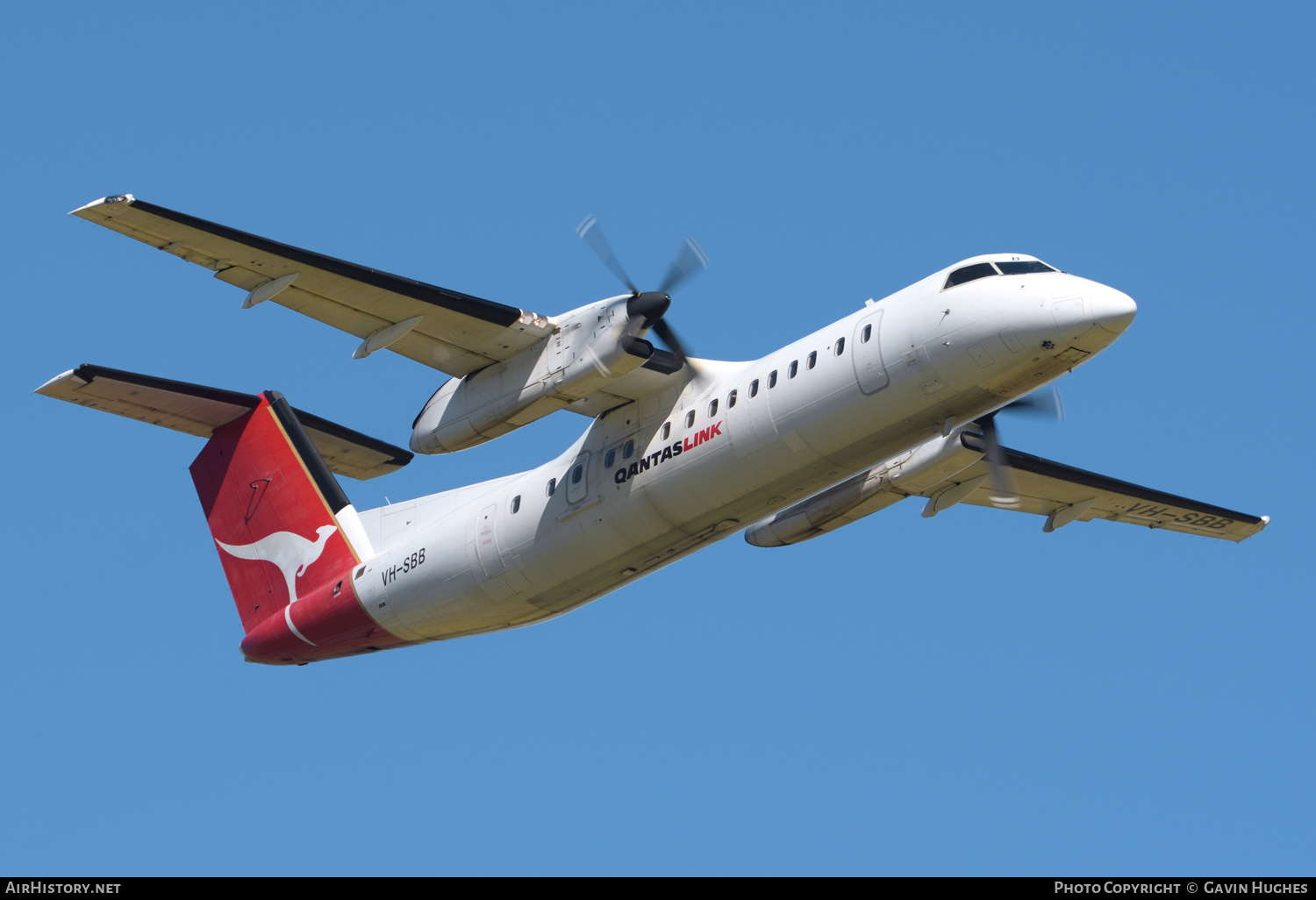 Aircraft Photo of VH-SBB | Bombardier DHC-8-315Q Dash 8 | QantasLink | AirHistory.net #240787