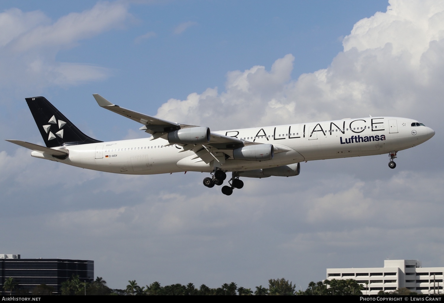 Aircraft Photo of D-AIGV | Airbus A340-313X | Lufthansa | AirHistory.net #240794