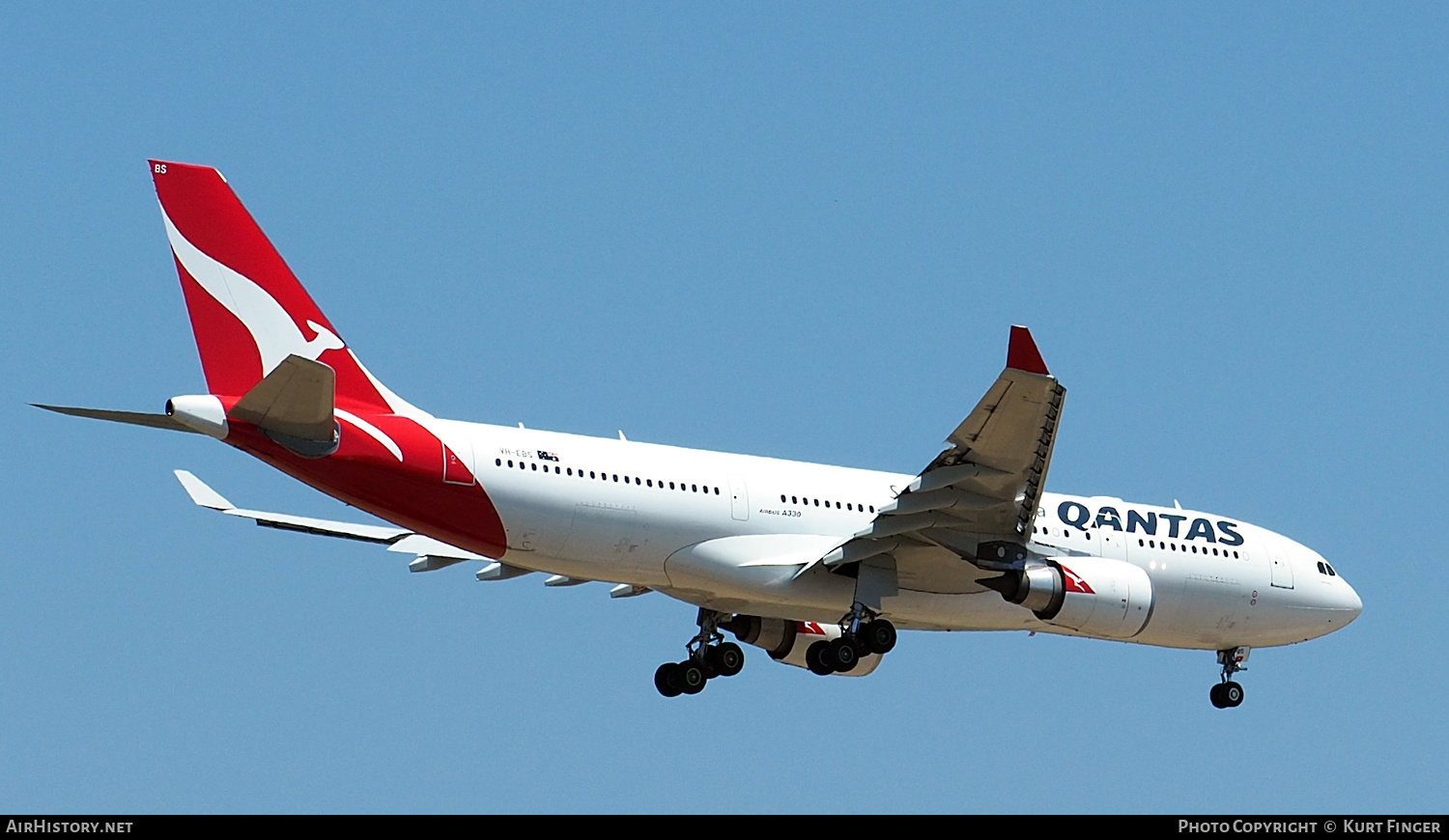 Aircraft Photo of VH-EBS | Airbus A330-202 | Qantas | AirHistory.net #240880