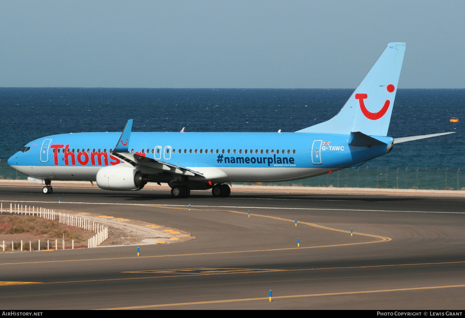 Aircraft Photo of G-TAWC | Boeing 737-8K5 | Thomson Airways | AirHistory.net #240885