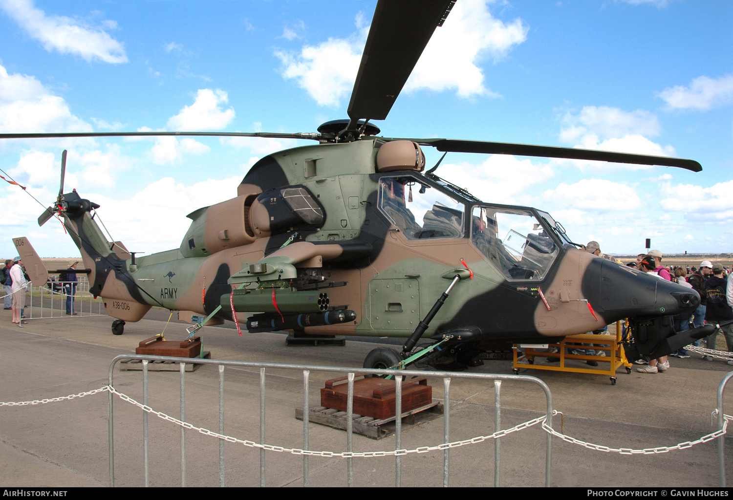 Aircraft Photo of A38-006 | Eurocopter EC-665 Tiger ARH | Australia - Army | AirHistory.net #240992