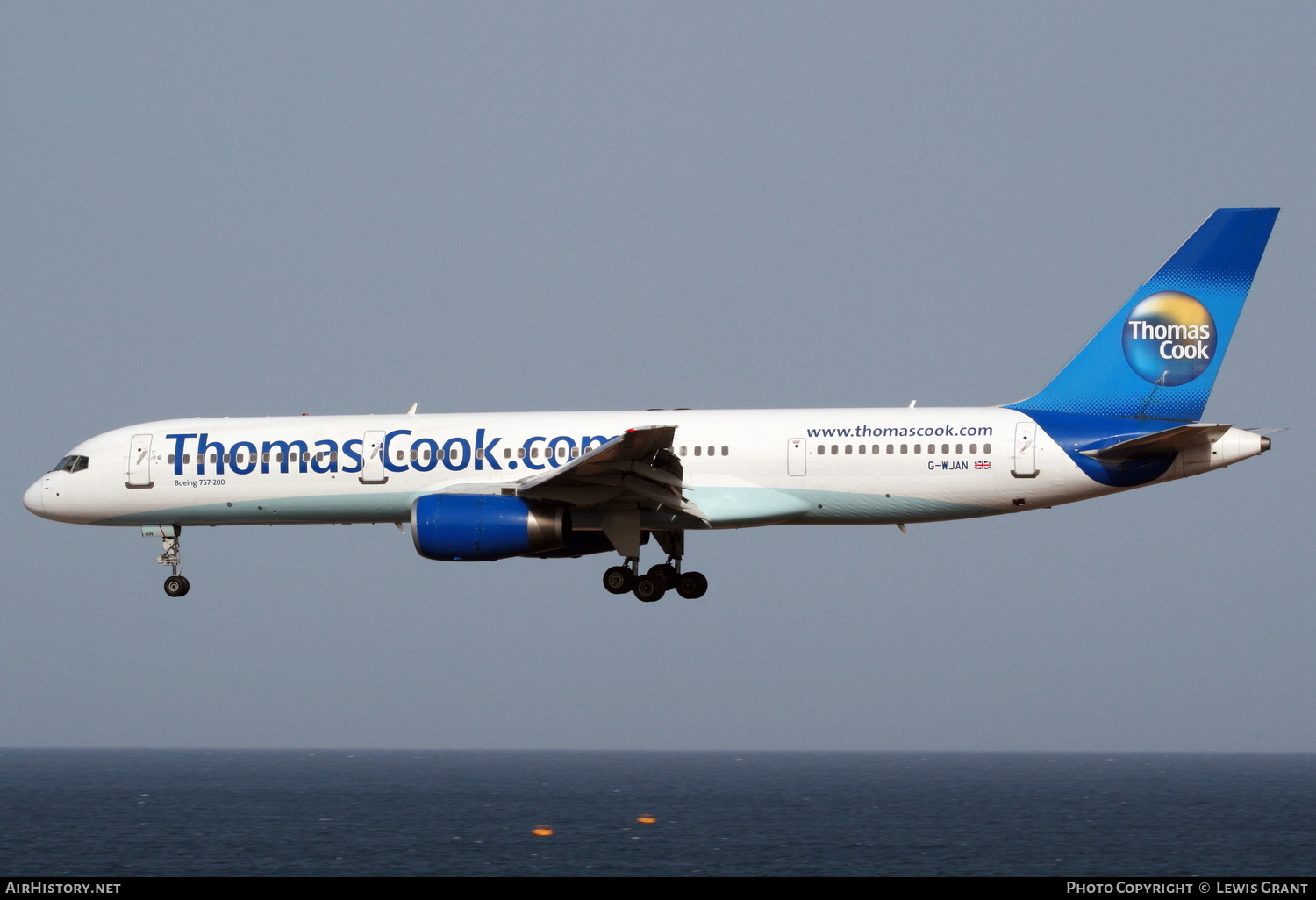 Aircraft Photo of G-WJAN | Boeing 757-21K | Thomas Cook Airlines | AirHistory.net #241062
