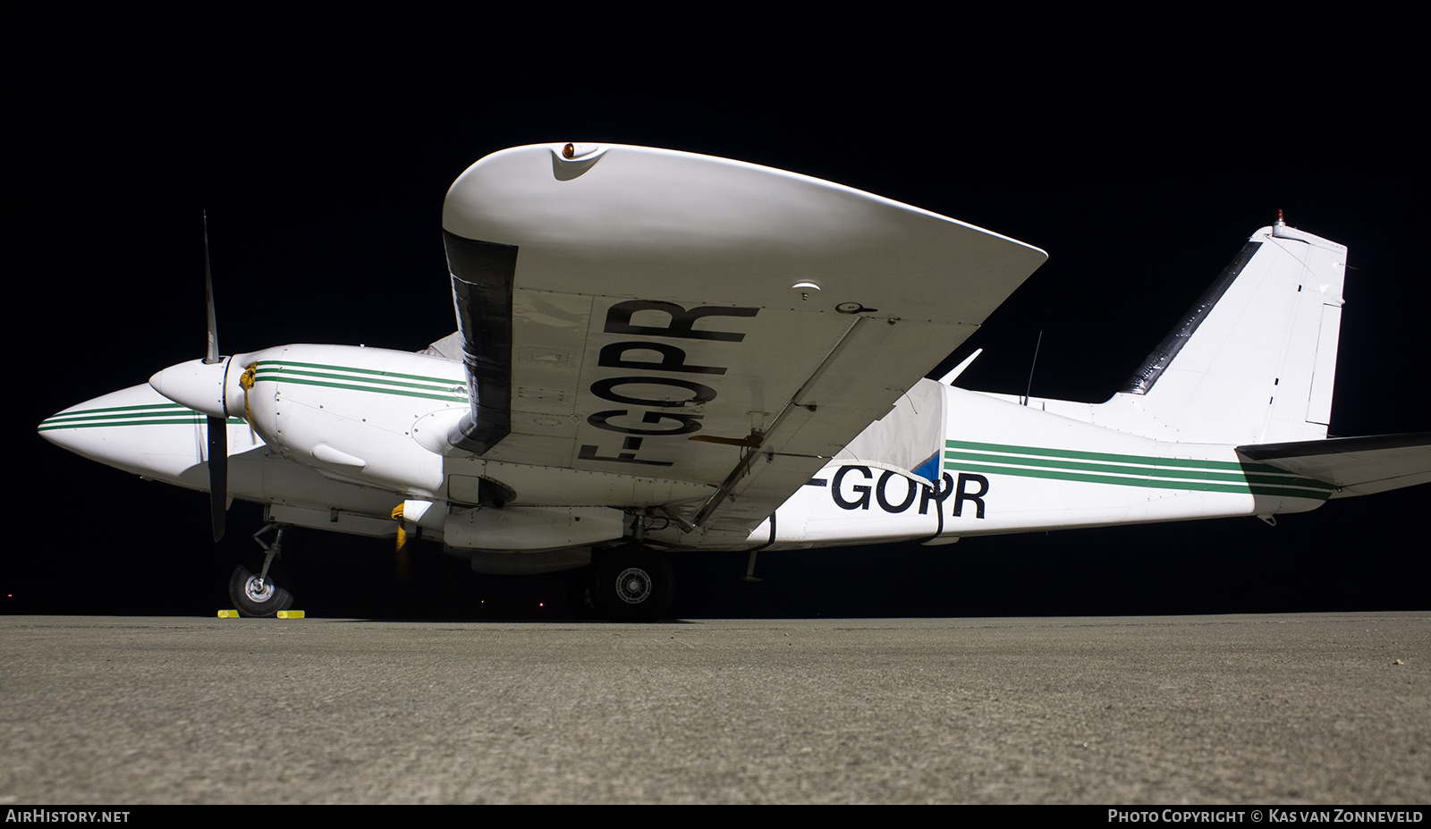 Aircraft Photo of F-GOPR | Piper PA-23-250 Aztec E | AirHistory.net #241115