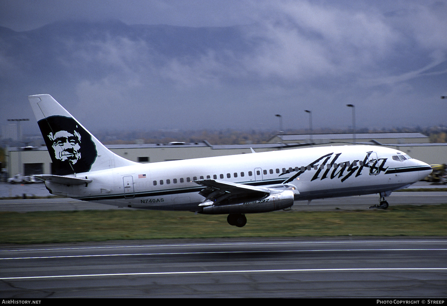Aircraft Photo of N740AS | Boeing 737-290C/Adv | Alaska Airlines | AirHistory.net #241150