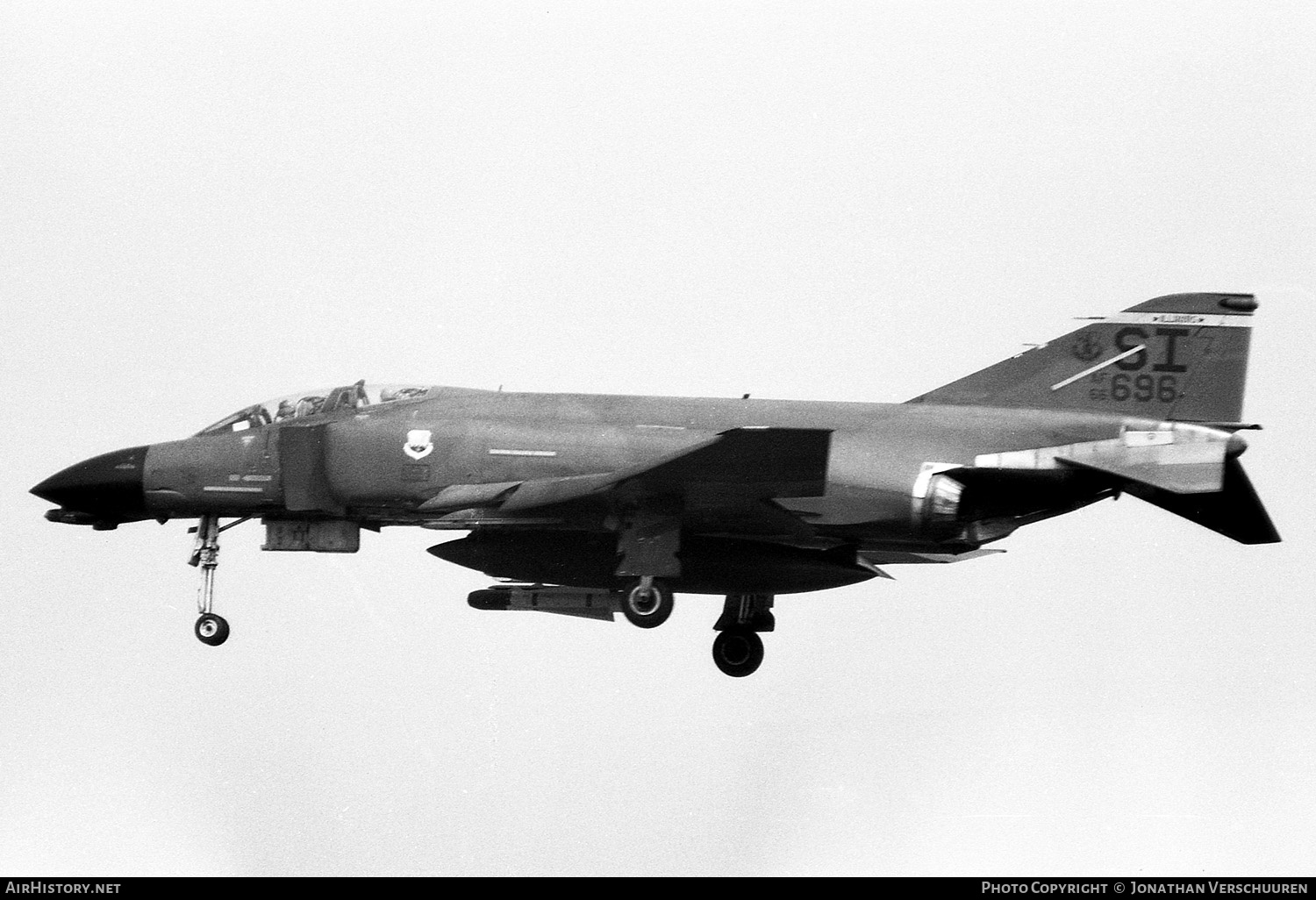 Aircraft Photo of 66-7696 / AF66-696 | McDonnell Douglas F-4D Phantom II | USA - Air Force | AirHistory.net #241152