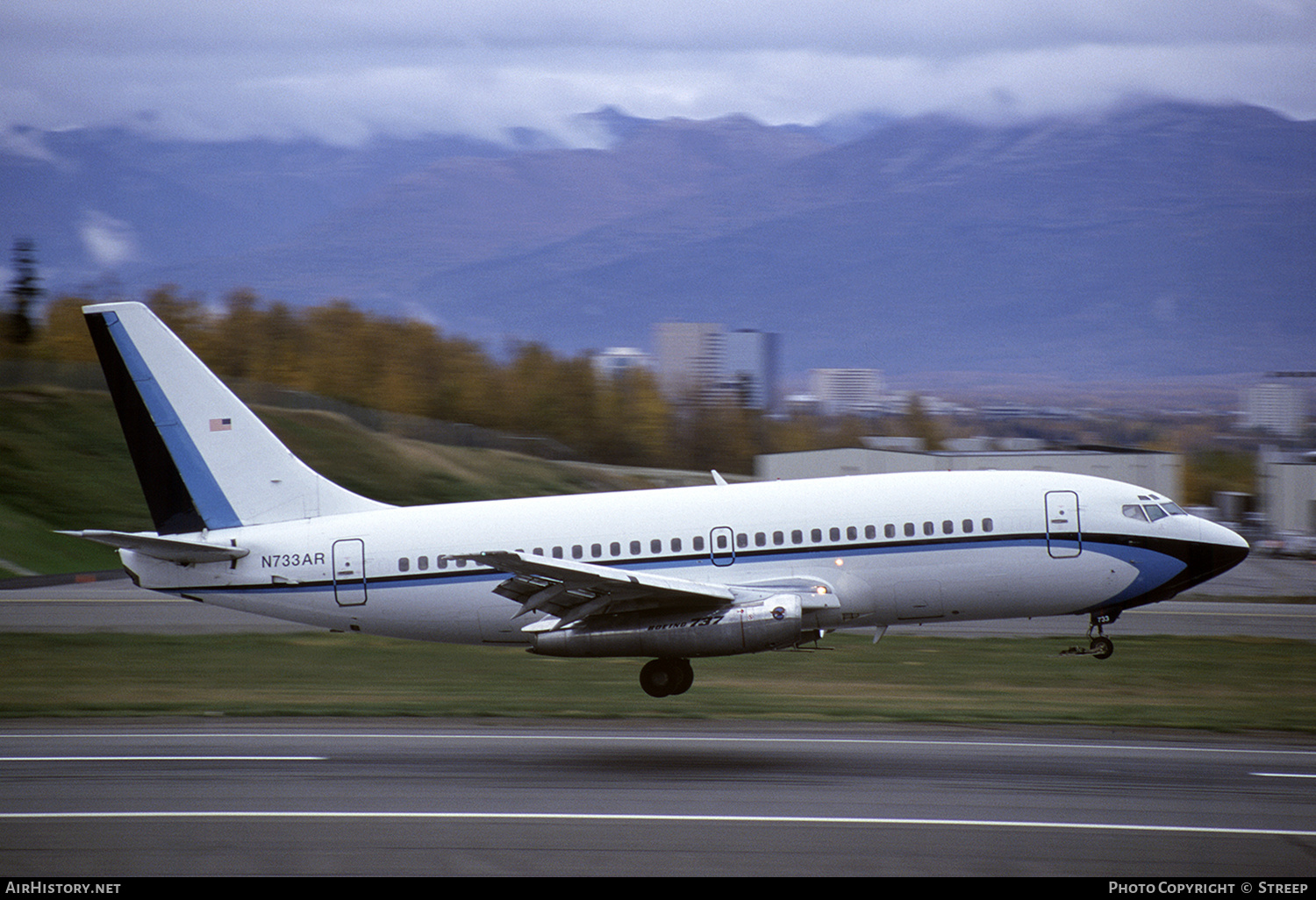 Aircraft Photo of N733AR | Boeing 737-205/Adv | AirHistory.net #241222