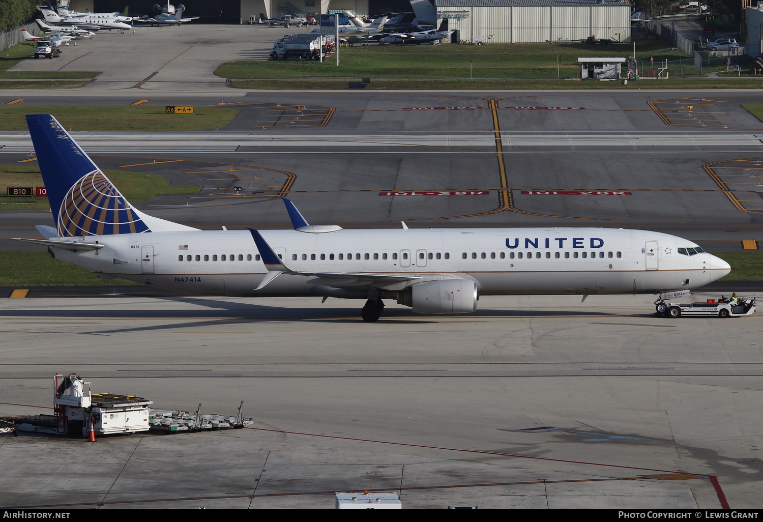 Aircraft Photo of N47414 | Boeing 737-924/ER | United Airlines | AirHistory.net #241336