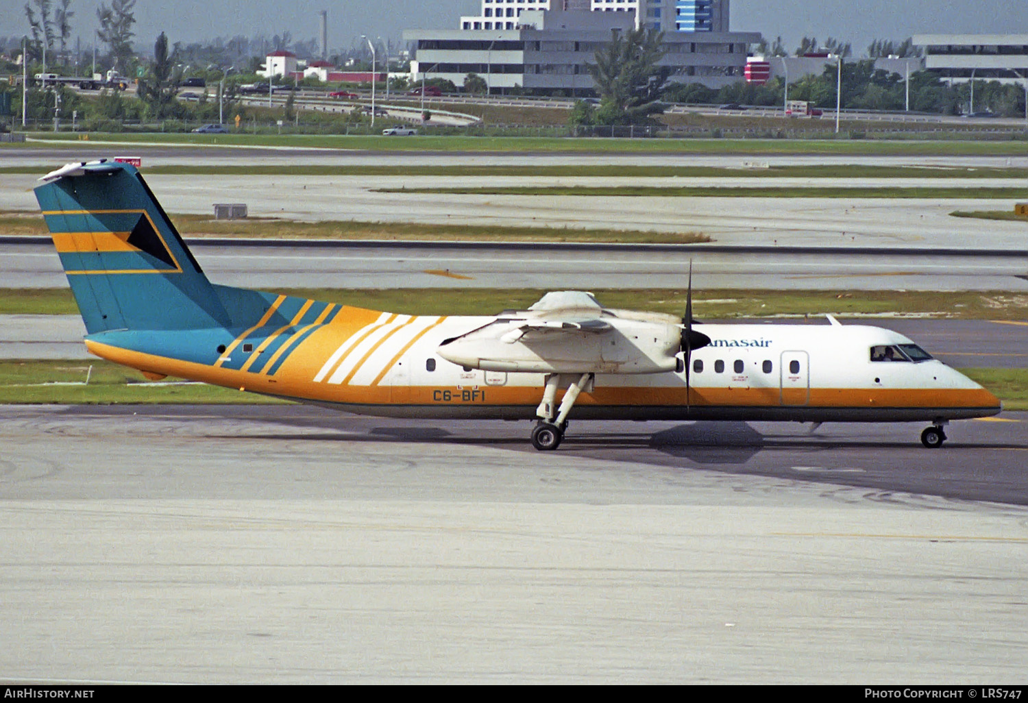 Aircraft Photo of C6-BFI | De Havilland Canada DHC-8-311A Dash 8 | Bahamasair | AirHistory.net #241442