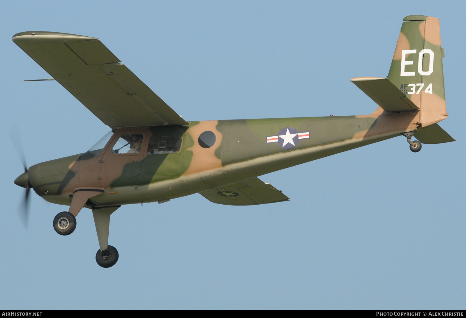 Aircraft Photo of G-BAGT / AF66-374 | Helio H-295-1200 Super Courier | USA - Air Force | AirHistory.net #241473