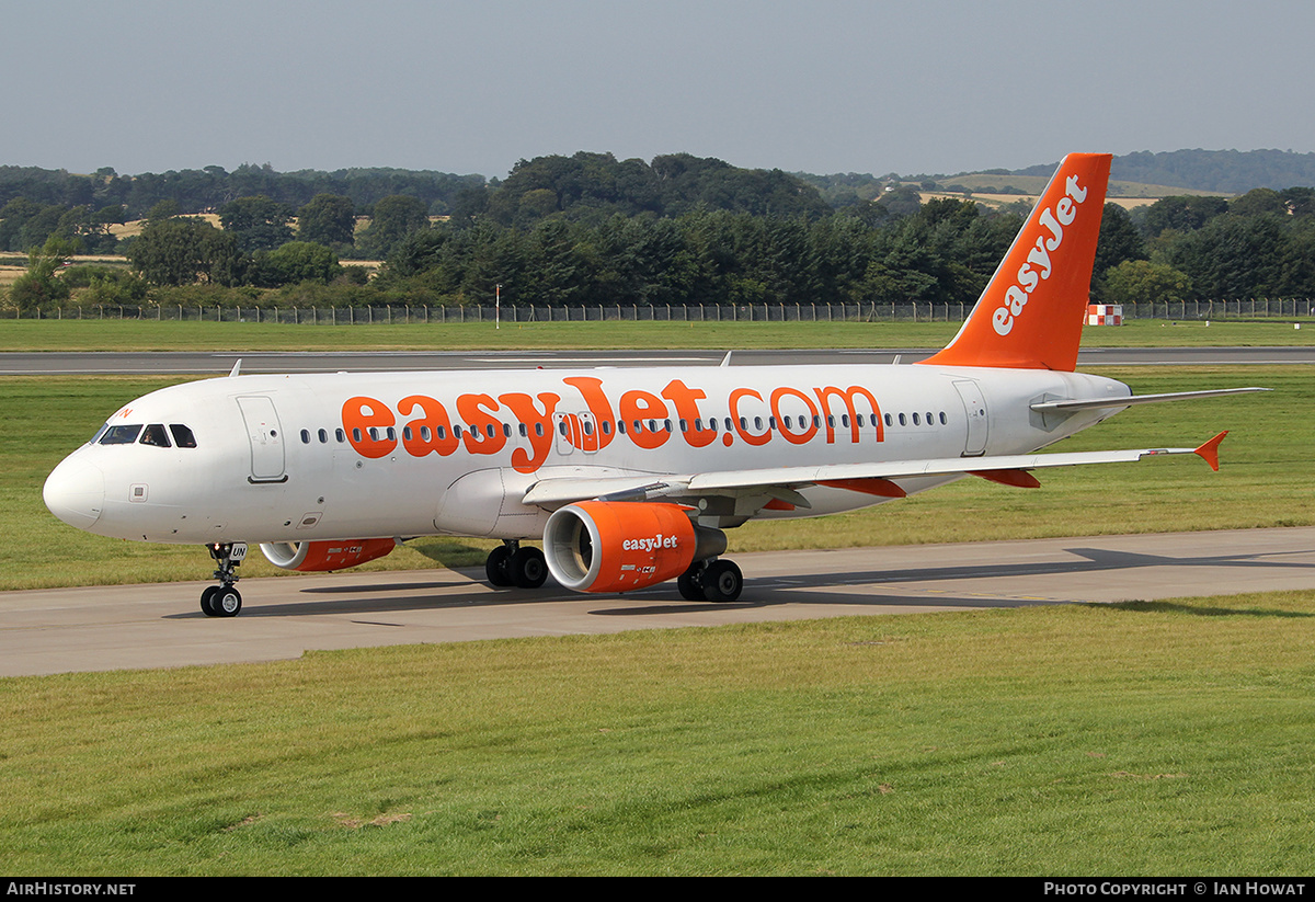 Aircraft Photo of G-EZUN | Airbus A320-214 | EasyJet | AirHistory.net #241486