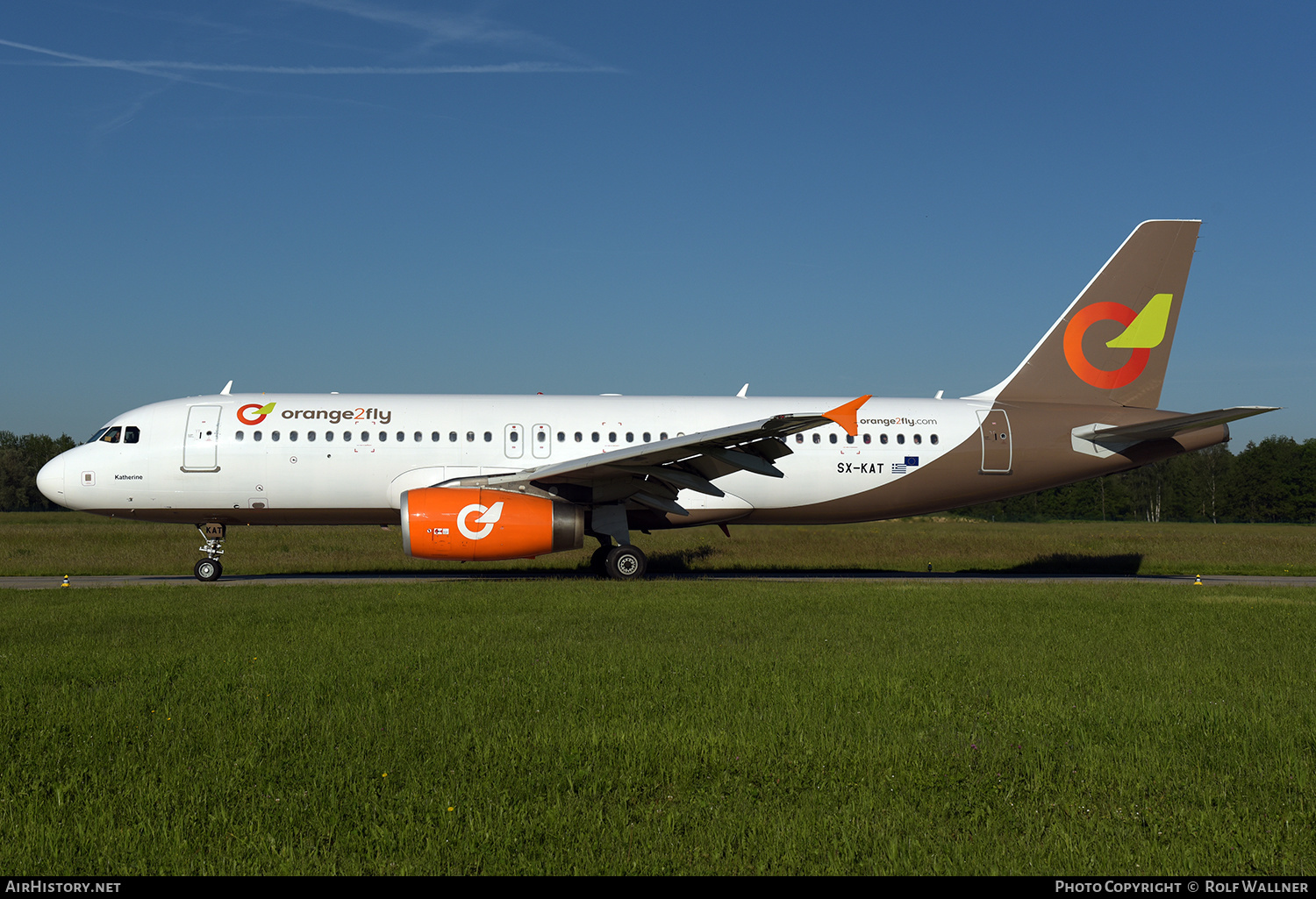 Aircraft Photo of SX-KAT | Airbus A320-232 | Orange2fly | AirHistory.net #241513
