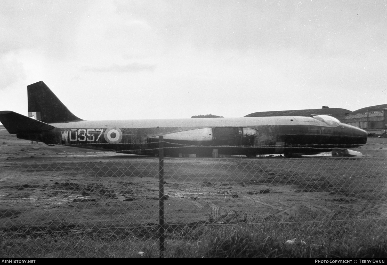 Aircraft Photo of WD957 | English Electric Canberra B2 | UK - Air Force | AirHistory.net #241525