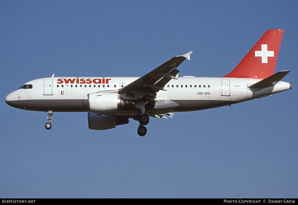 Aircraft Photo of HB-IPV | Airbus A319-112 | Swissair | AirHistory.net #241573
