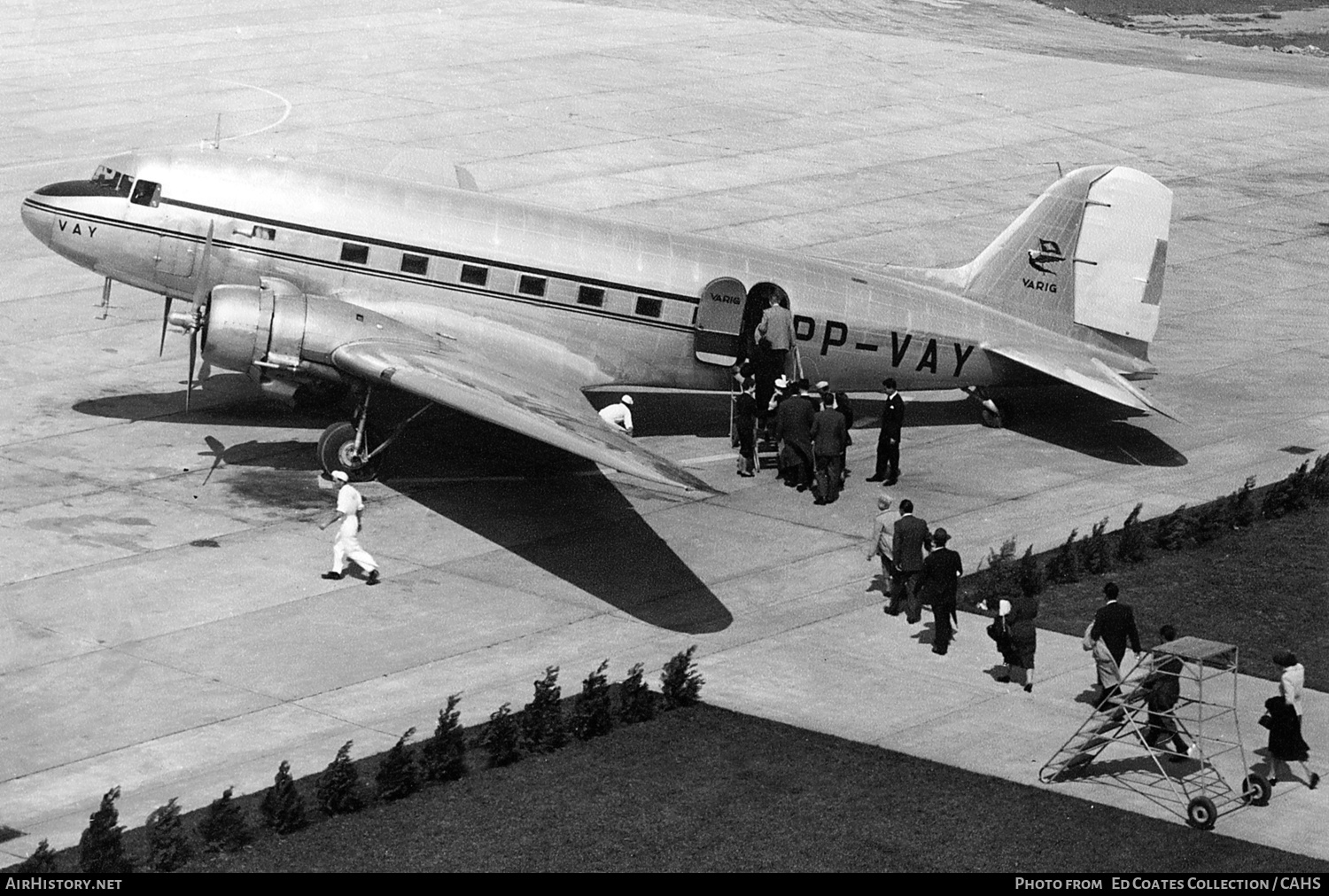 Aircraft Photo of PP-VAY | Douglas DC-3(C) | Varig | AirHistory.net #241606