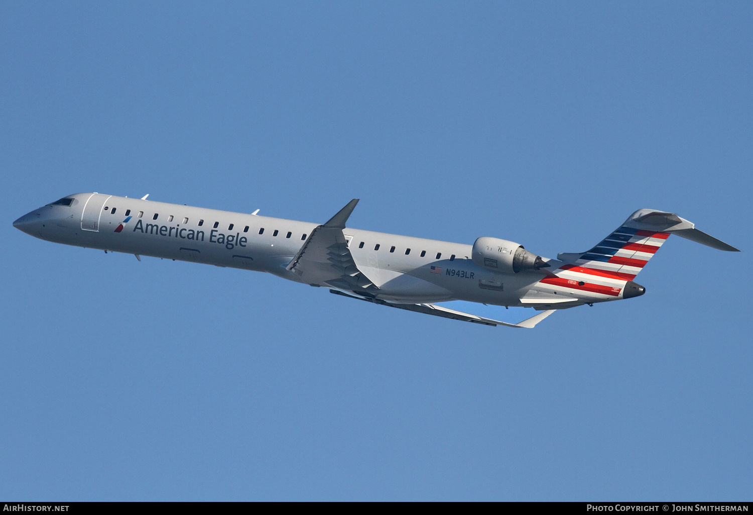 Aircraft Photo of N943LR | Bombardier CRJ-900ER (CL-600-2D24) | American Eagle | AirHistory.net #241698
