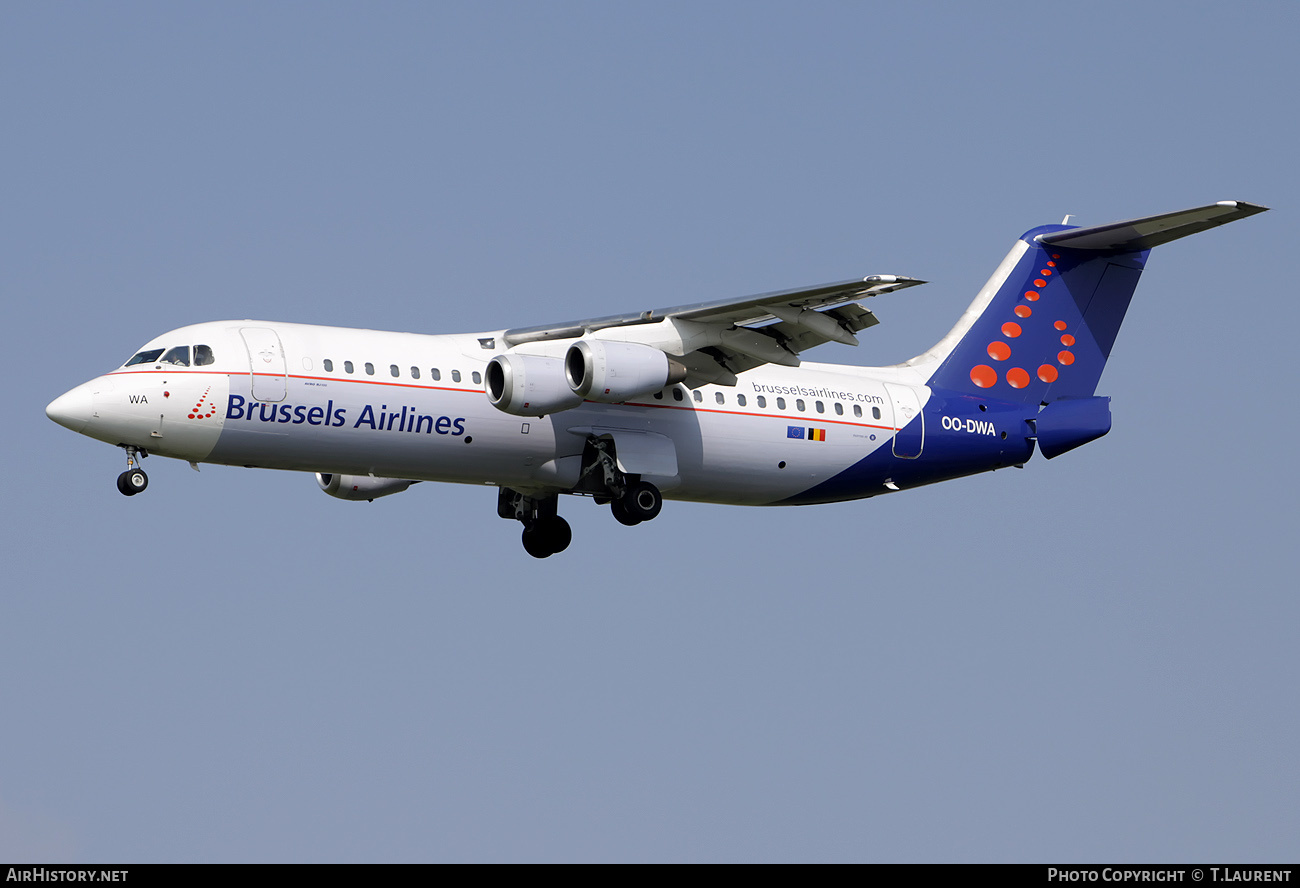 Aircraft Photo of OO-DWA | British Aerospace Avro 146-RJ100 | Brussels Airlines | AirHistory.net #241741