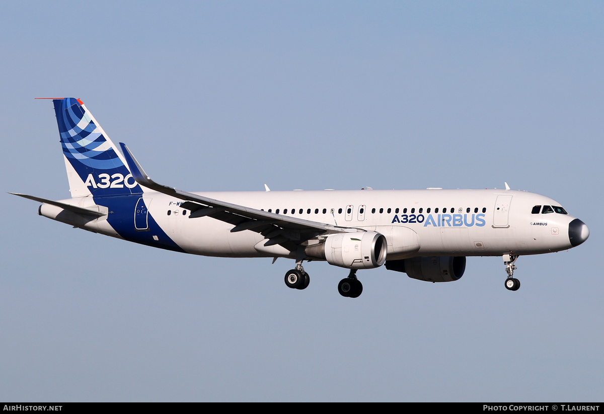 Aircraft Photo of F-WWBA | Airbus A320-211 | Airbus | AirHistory.net #241743
