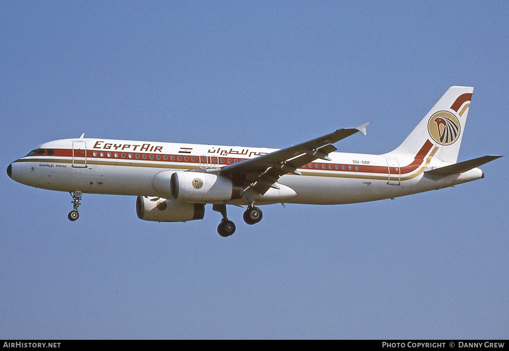 Aircraft Photo of SU-GBF | Airbus A320-231 | EgyptAir | AirHistory.net #241887