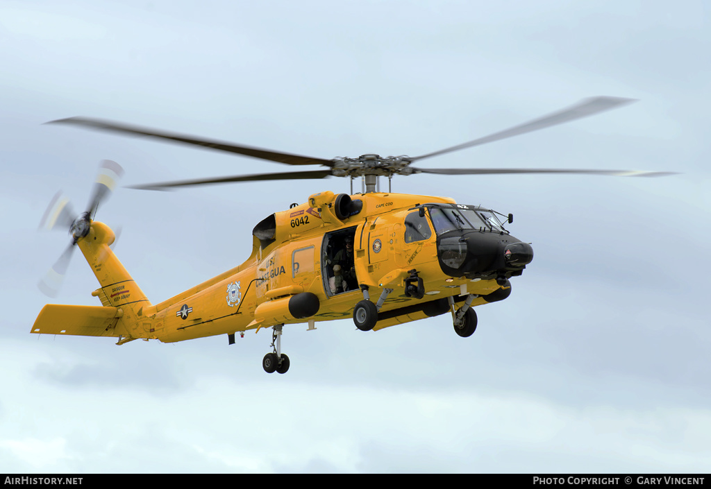 Aircraft Photo of 6042 | Sikorsky MH-60T Jayhawk (S-70B-5) | USA - Coast Guard | AirHistory.net #241890