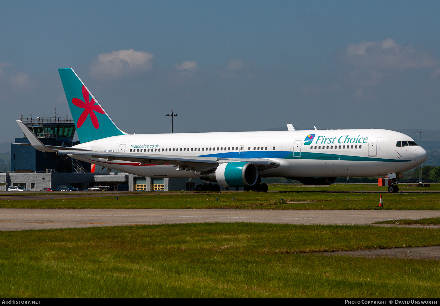 Aircraft Photo of G-OOBM | Boeing 767-324/ER | First Choice Airways | AirHistory.net #241900