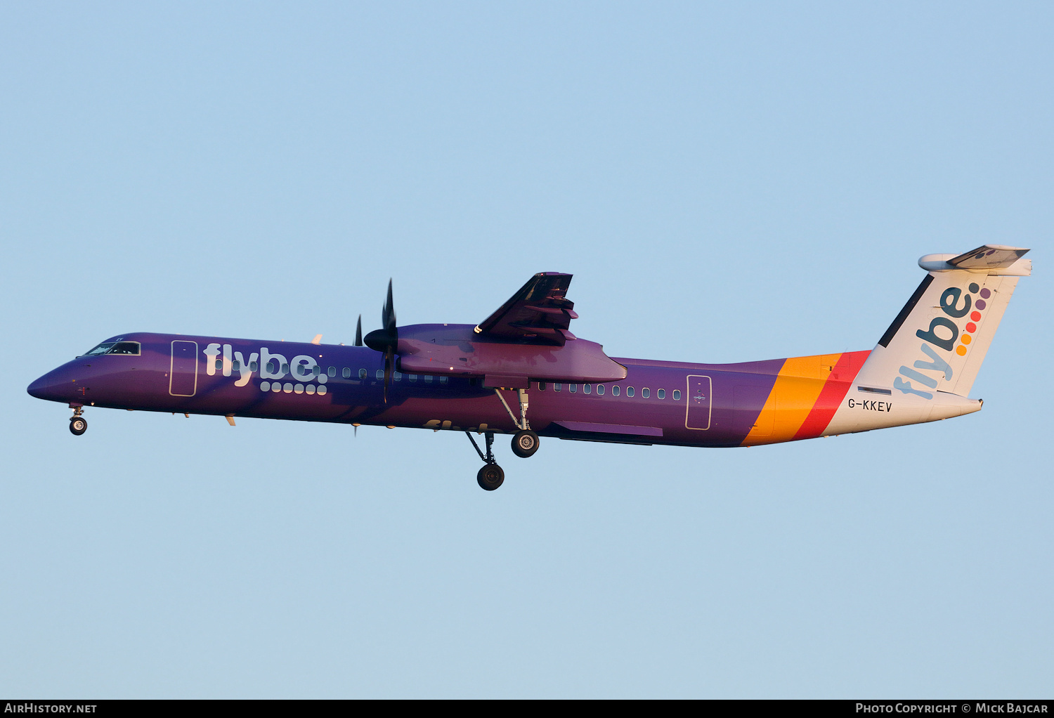 Aircraft Photo of G-KKEV | Bombardier DHC-8-402 Dash 8 | Flybe | AirHistory.net #241947